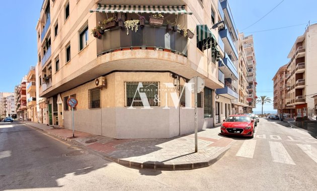 Resale - Apartment / flat - Torrevieja - Playa del Cura
