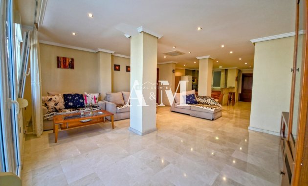 Long Term Rental - Apartment / flat - Torrevieja - Centro