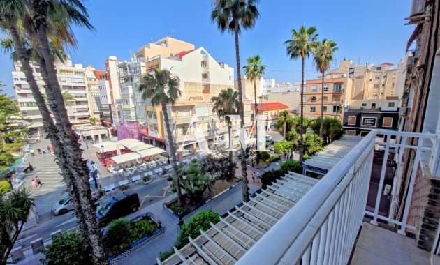 Long Term Rental - Apartment / flat - Torrevieja - Centro