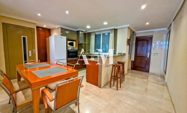 Long Term Rental - Apartment / flat - Torrevieja - Centro