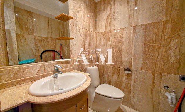 Long Term Rental - Apartment / flat - Torrevieja - Centro