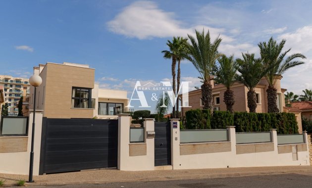 New Build - Villa - Torrevieja