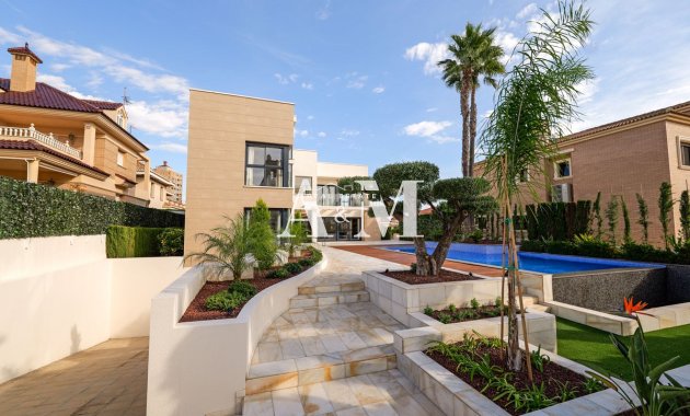 New Build - Villa - Torrevieja