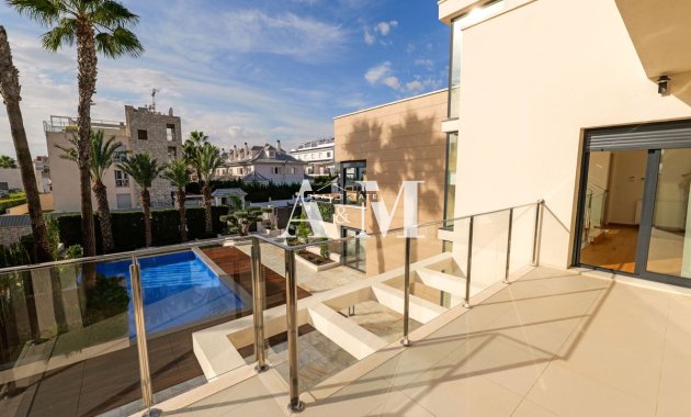 New Build - Villa - Torrevieja