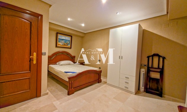 Long Term Rental - Apartment / flat - Torrevieja - Centro