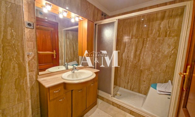 Long Term Rental - Apartment / flat - Torrevieja - Centro