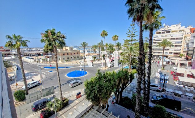 Long Term Rental - Apartment / flat - Torrevieja - Centro