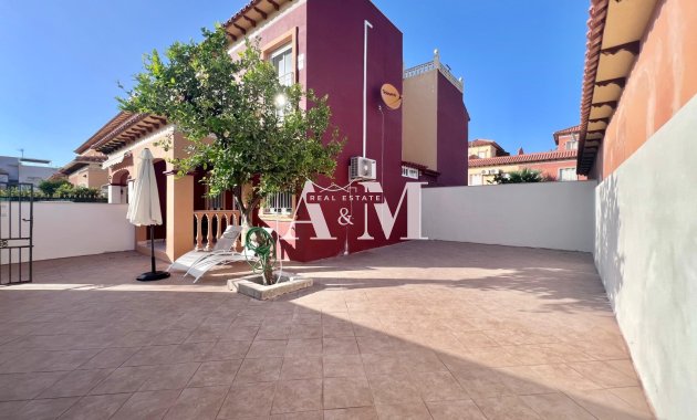 Long Term Rental - Townhouse - Torrevieja - La Siesta - El Salado -  Torreta