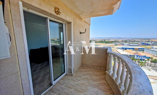 Resale - Apartment / flat - Torrevieja - Los Altos