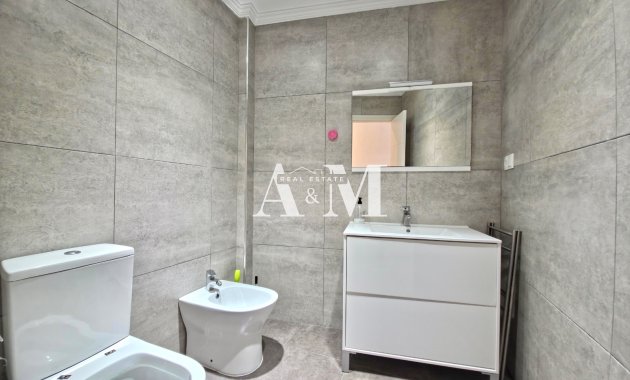 Location à long terme - Appartement - Torrevieja - Centro