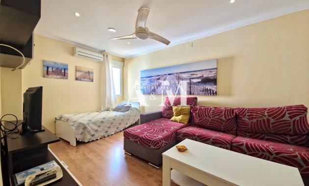 Long Term Rental - Apartment / flat - Torrevieja - Centro