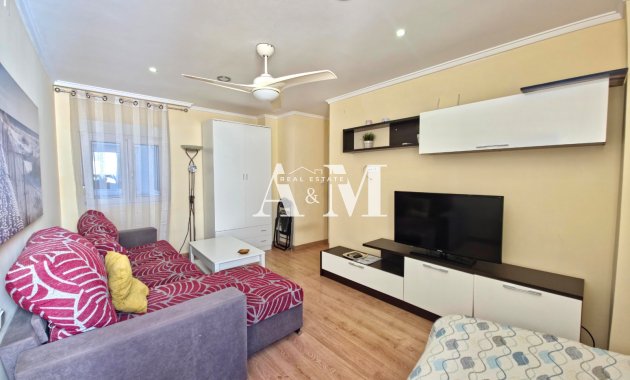 Long Term Rental - Apartment / flat - Torrevieja - Centro