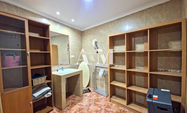Long Term Rental - Apartment / flat - Torrevieja - Centro