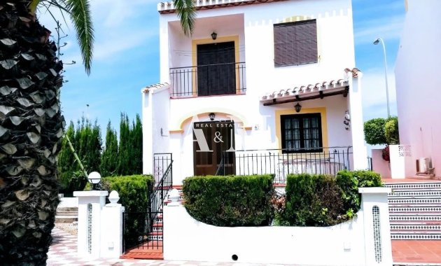 Long Term Rental - Townhouse - Torrevieja - Nueva Torrevieja - Aguas Nuevas