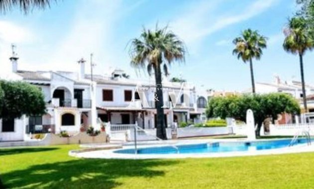 Long Term Rental - Townhouse - Torrevieja - Nueva Torrevieja - Aguas Nuevas