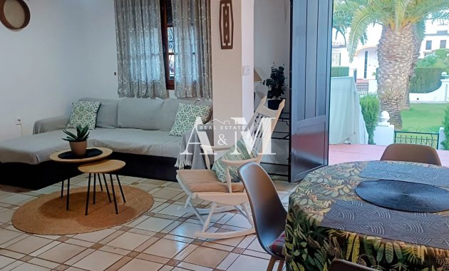 Long Term Rental - Townhouse - Torrevieja - Nueva Torrevieja - Aguas Nuevas