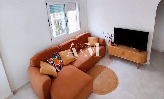 Long Term Rental - Townhouse - Torrevieja - Nueva Torrevieja - Aguas Nuevas