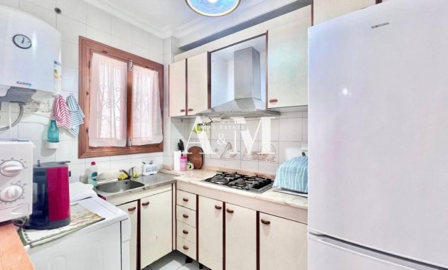 Alquiler a largo plazo - Apartamento / piso - La Mata