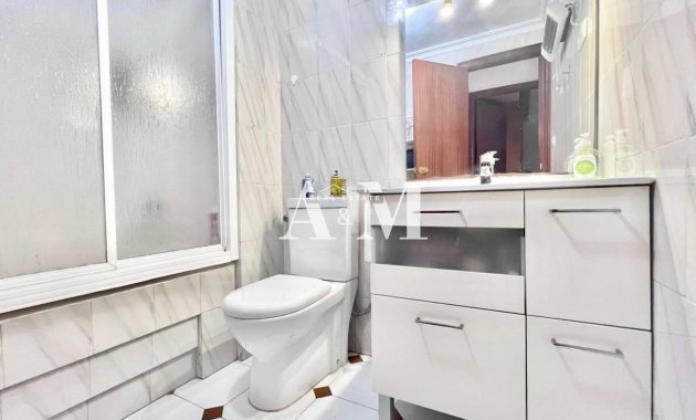 Alquiler a largo plazo - Apartamento / piso - La Mata