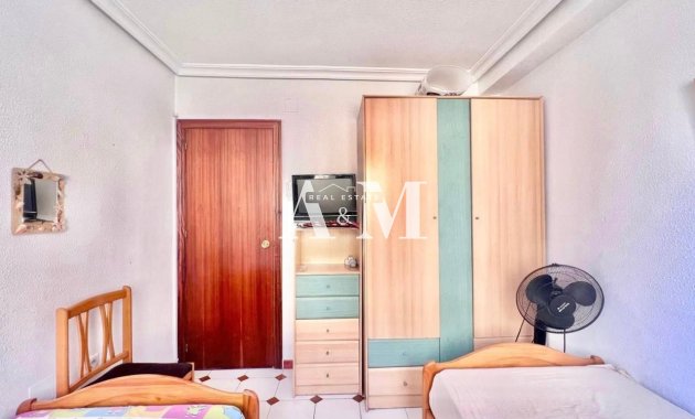 Alquiler a largo plazo - Apartamento / piso - La Mata
