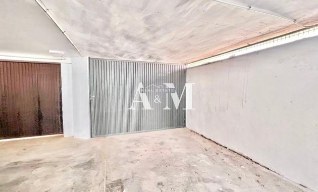 Alquiler a largo plazo - Apartamento / piso - La Mata