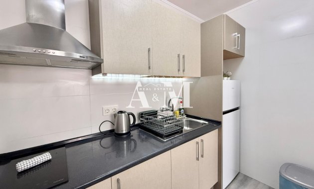 Alquiler a largo plazo - Apartamento / piso - Punta Prima