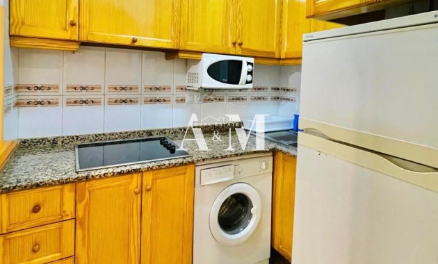 Location à long terme - Appartement - Torrevieja - Playa de los Locos