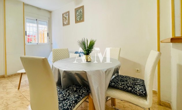 Location à long terme - Appartement - Torrevieja - Playa de los Locos