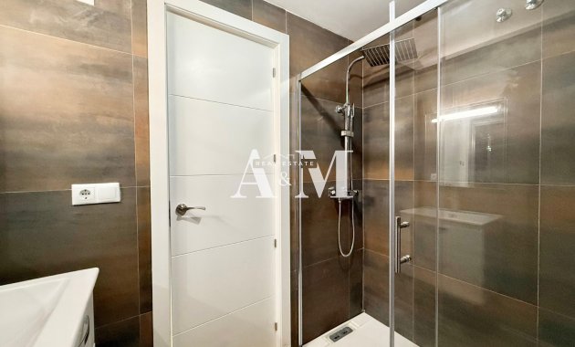 Resale - Bungalow - Torrevieja - Parque de las Naciones
