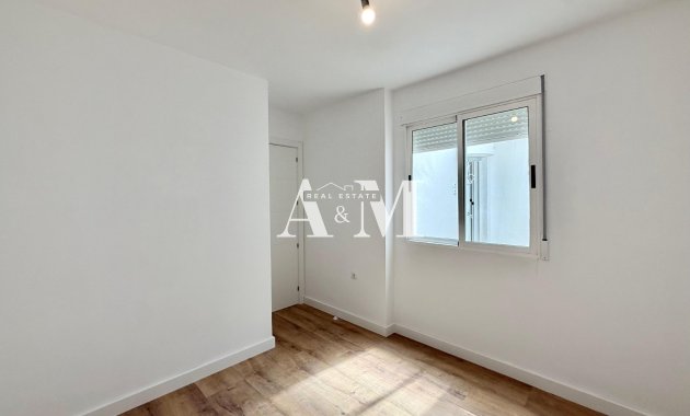 Resale - Bungalow - Torrevieja - Parque de las Naciones