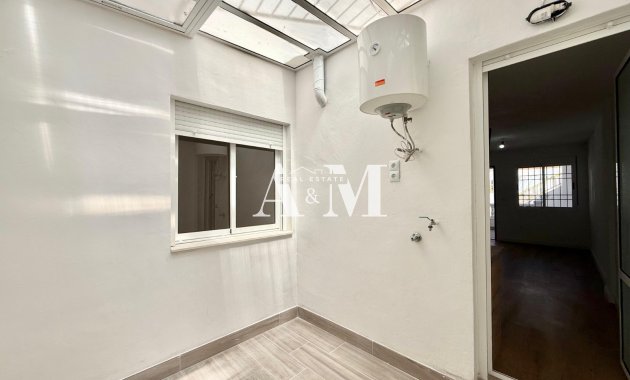 Resale - Bungalow - Torrevieja - Parque de las Naciones