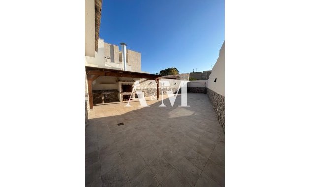 Long Term Rental - Townhouse - Benijofar