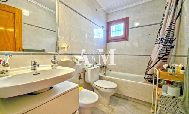 Location à long terme - Appartement - Torrevieja - Torrelamata - La Mata