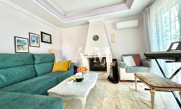 Long Term Rental - Chalet - Torrevieja - Playa de los Locos