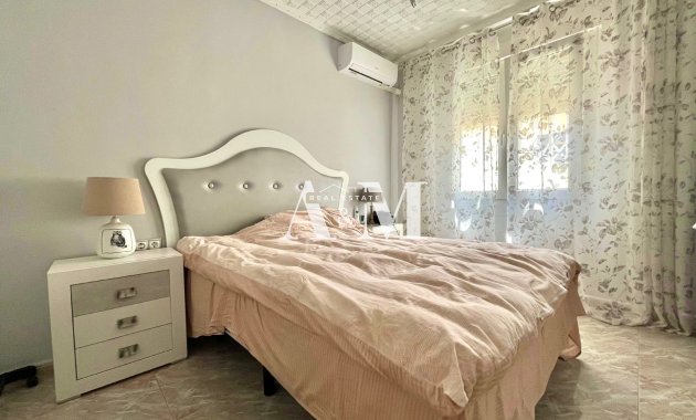 Long Term Rental - Chalet - Torrevieja - Playa de los Locos