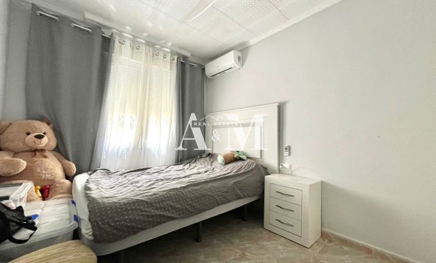 Long Term Rental - Chalet - Torrevieja - Playa de los Locos