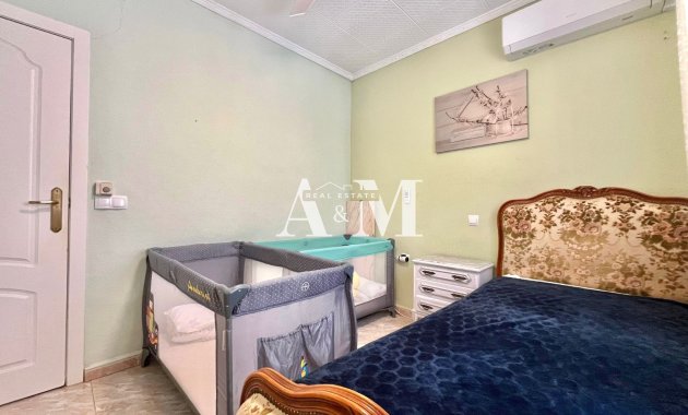 Long Term Rental - Chalet - Torrevieja - Playa de los Locos