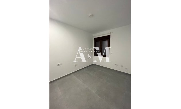 Long Term Rental - Townhouse - Benijofar