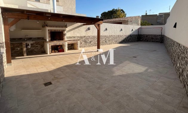 Long Term Rental - Townhouse - Benijofar