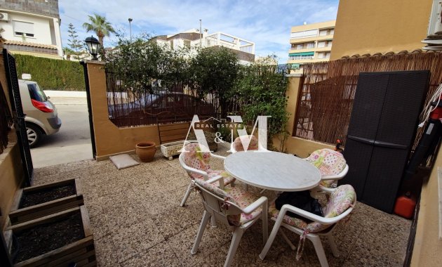 Alquiler a largo plazo - Apartamento / piso - Punta Prima
