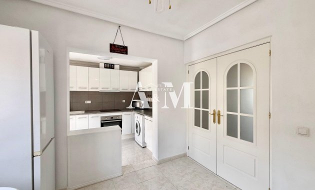 Resale - Townhouse - Benijofar