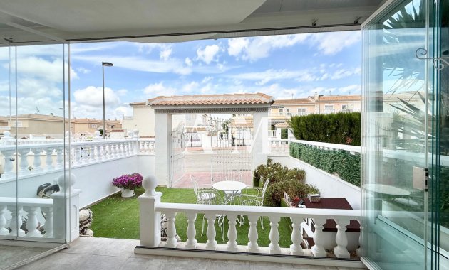 Resale - Townhouse - Benijofar