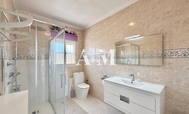 Resale - Townhouse - Benijofar