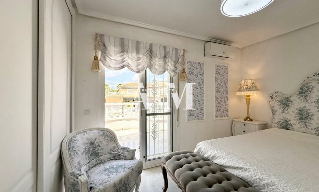 Resale - Townhouse - Benijofar