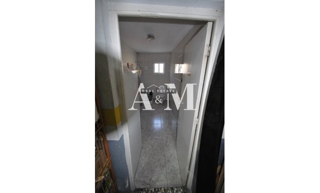 Long Term Rental - Commercial - Torrevieja - Parque de las Naciones