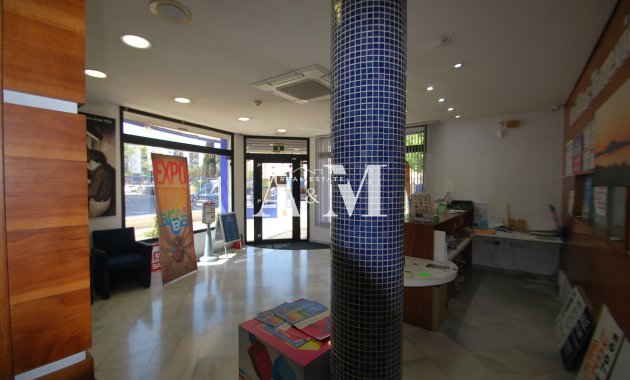 Long Term Rental - Commercial - Torrevieja - Parque de las Naciones