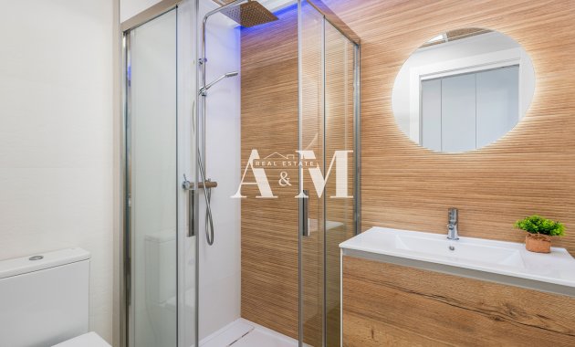 Obra nueva - high-bungalow - Torrevieja
