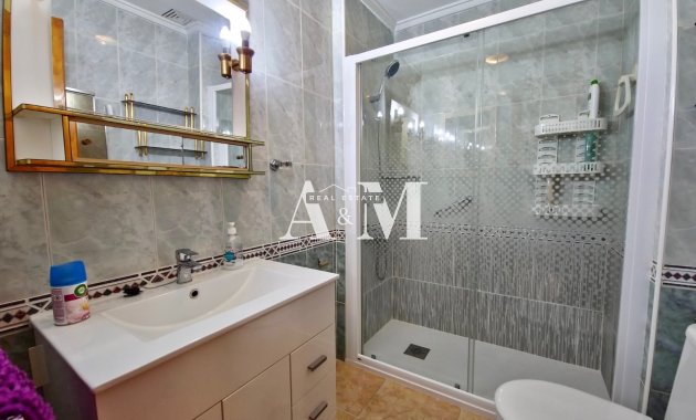 Long Term Rental - Apartment / flat - Torrevieja - Centro