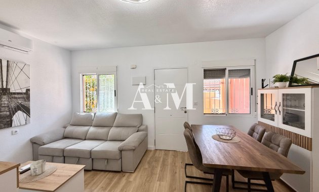 Long Term Rental - Townhouse - Torrevieja - La Siesta - El Salado -  Torreta