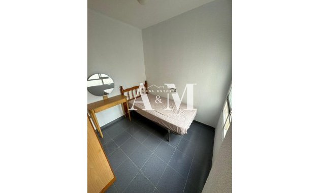 Alquiler a largo plazo - Apartamento / piso - Torrevieja - Centro